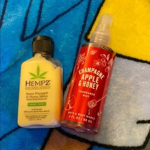 Spray and lotion bundle